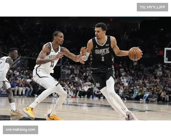 马刺团队篮球助攻数领跑联盟 文班亚马内外线威胁均衡 马刺团队篮球助攻数领跑联盟 文班亚马内外线威胁均衡